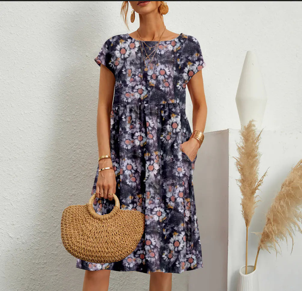 Lina Breeze Dress with relaxed shape and summer soul