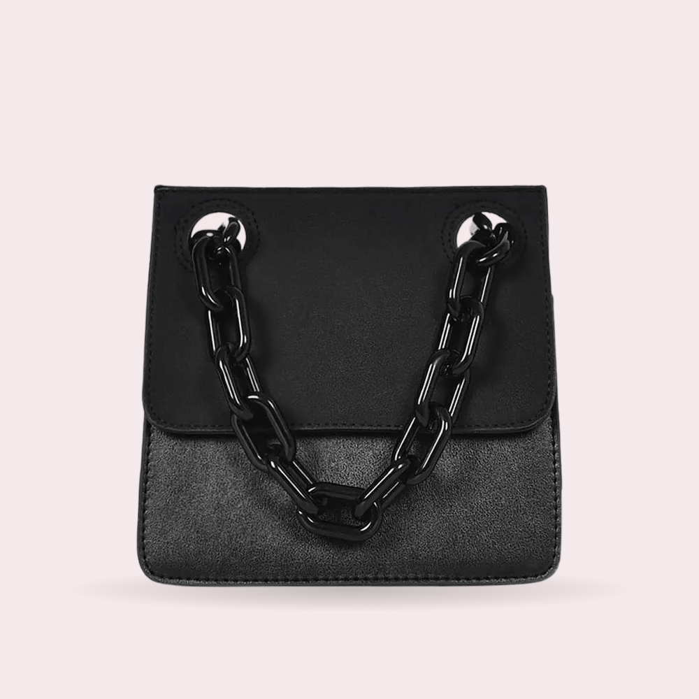 Chic Vintage Chain Bag with Decorative Design