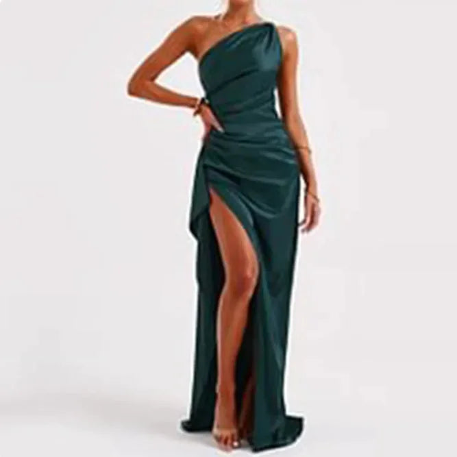 Solara Mist – Dress shaped by breeze and effortless art