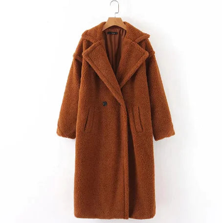 Women's New Long Coat in Lamb Wool for Autumn/Winter