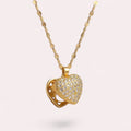 Manu zircon heart necklace