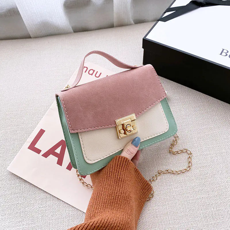 Retro Handbags with Niche Contrast Design