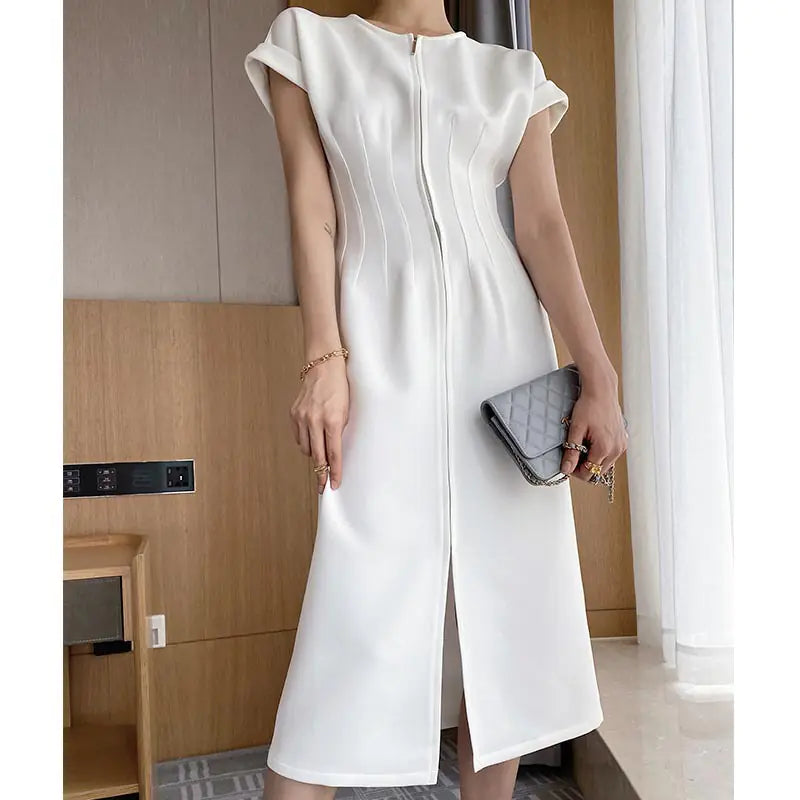 Lunaria White Dress of sculpted elegance and summer purity
