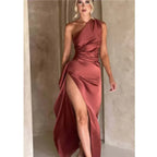 Solara Mist – Dress shaped by breeze and effortless art